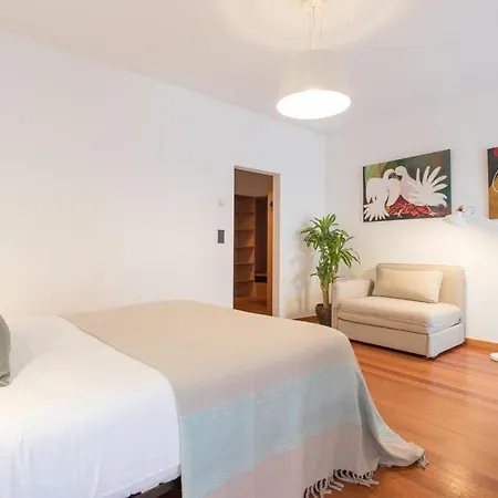 Апартаменты Alfama Design Лиссабон